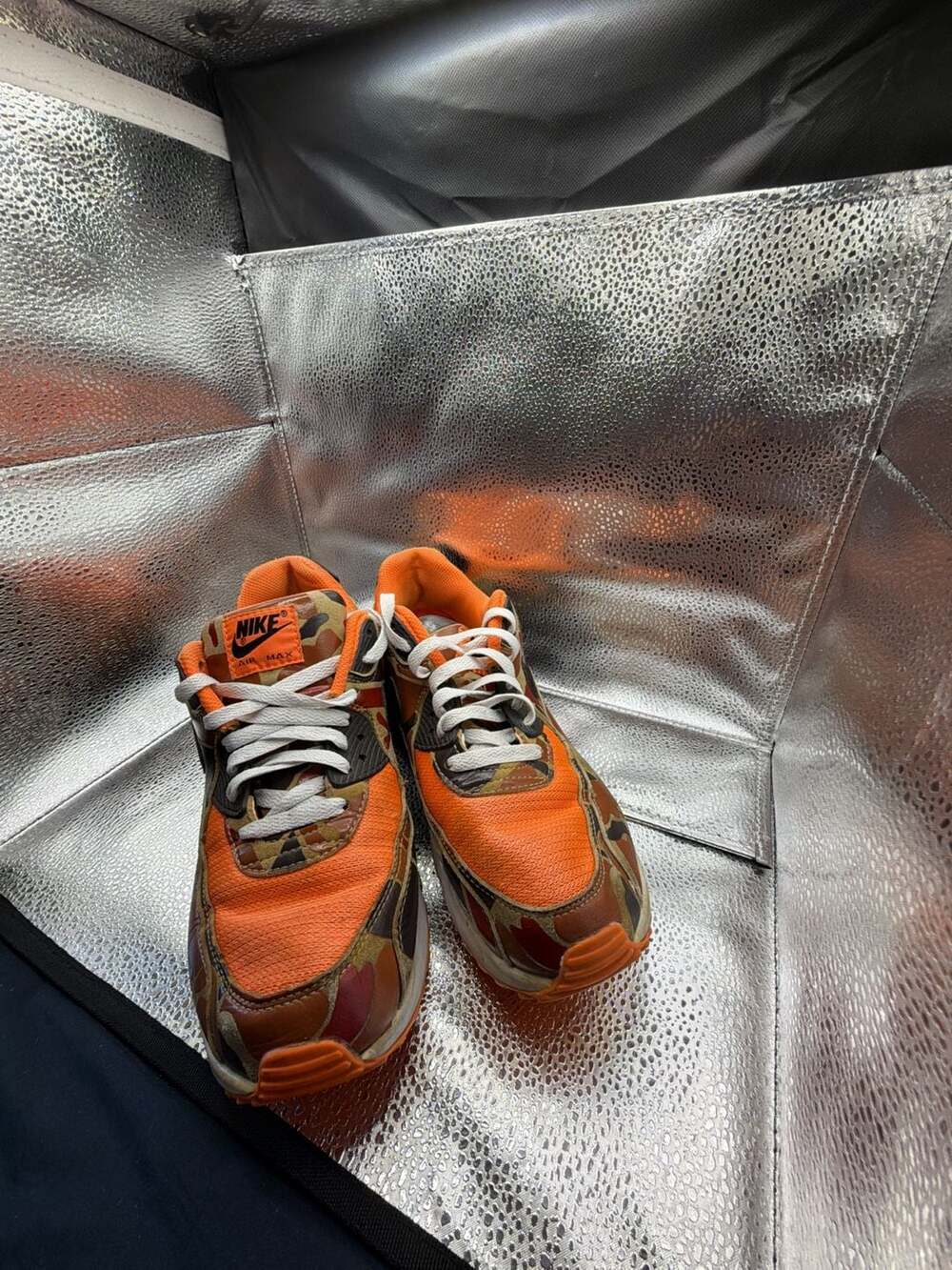 Nike Air Max 90 Orange Duck Camo CW4039-800 Sneaker US9.5 No Box Good+